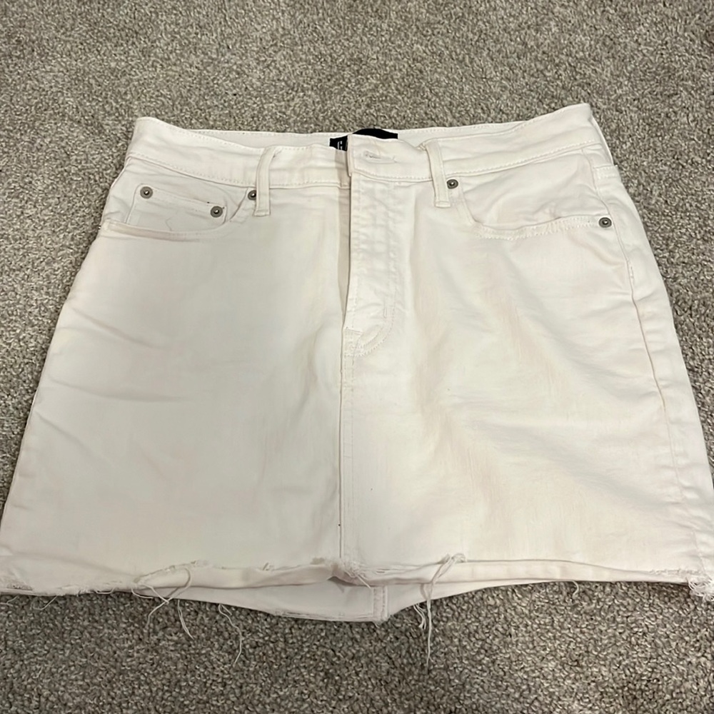 White Jean Skirt with Pockets